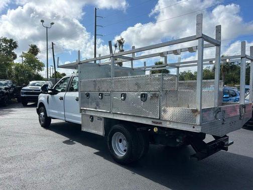 Oxford White 2019 Ford F-350 XL