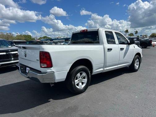 2022 RAM 1500 Classic SLT