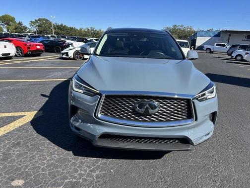 2023 INFINITI QX50 LUXE