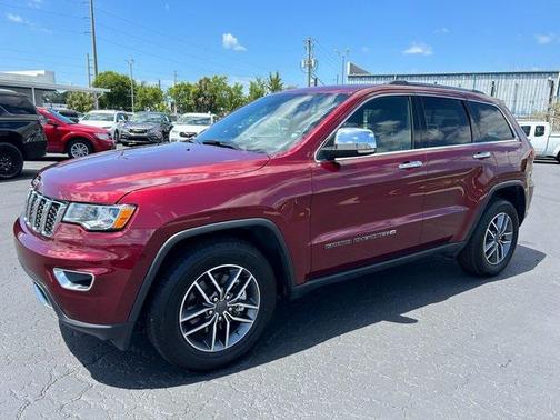 Velvet Red Pearlcoat 2022 Jeep Grand Cherokee Limited