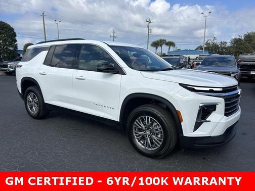 2025 Chevrolet Traverse LT