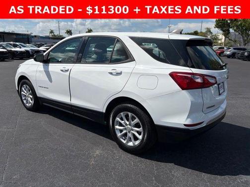 Summit White 2018 Chevrolet Equinox LS
