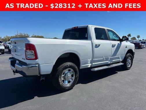 2019 RAM 2500 Big Horn Crew Cab 4x4 6'4' Box