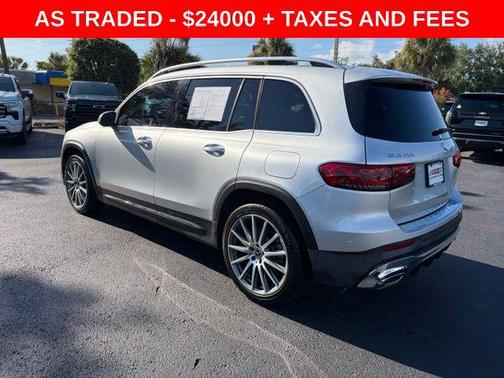 Iridium Silver Metallic 2021 Mercedes-Benz GLB 250 Base