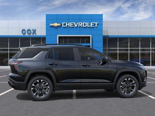 Mosaic Black Metallic 2027 Chevrolet Equinox RS AWD