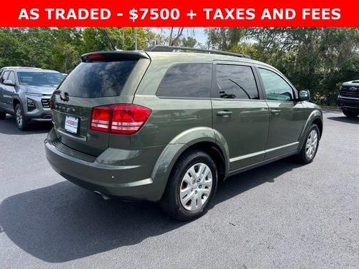 Olive Green Pearlcoat 2018 Dodge Journey SE