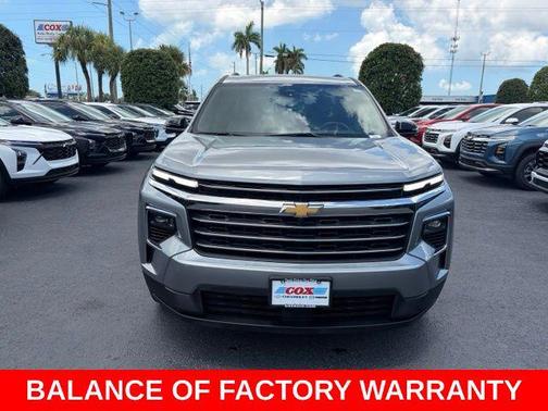 Sterling Gray Metallic 2025 Chevrolet Traverse LT
