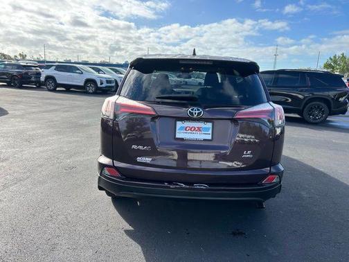 2018 Toyota RAV4 LE