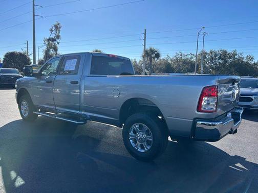 2024 RAM 3500 Big Horn Crew Cab 4x4 8' Box