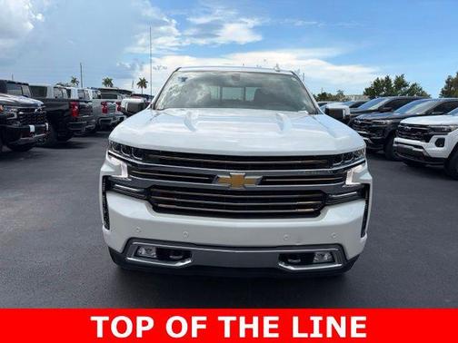 Iridescent Pearl Tricoat 2022 Chevrolet Silverado 1500 Limited High Country