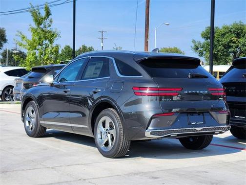 2026 Genesis GV70 2.5T