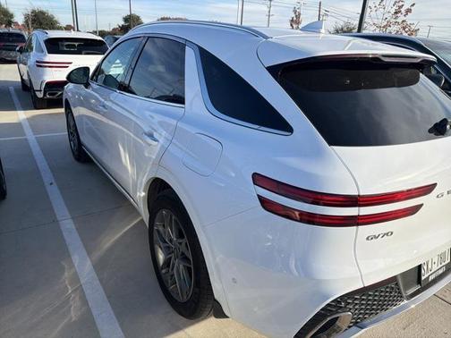 2023 Genesis GV70 2.5T AWD