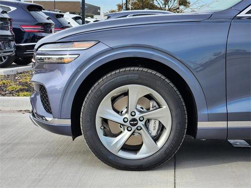 2026 Genesis GV70 2.5T Select