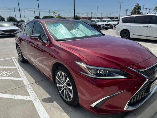 Matador Red Mica 2020 Lexus ES 350 Base