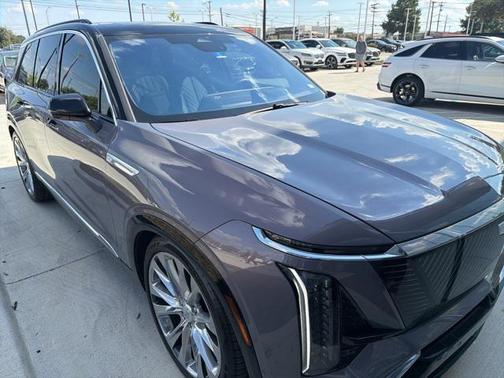 2026 Cadillac VISTIQ Premium Luxury