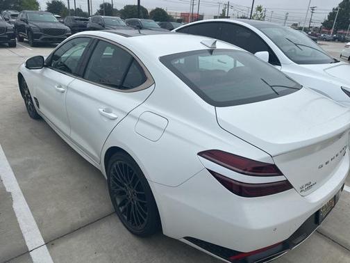 2022 Genesis G70 3.3T AWD Launch Edition