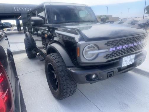 2023 Ford Bronco Badlands