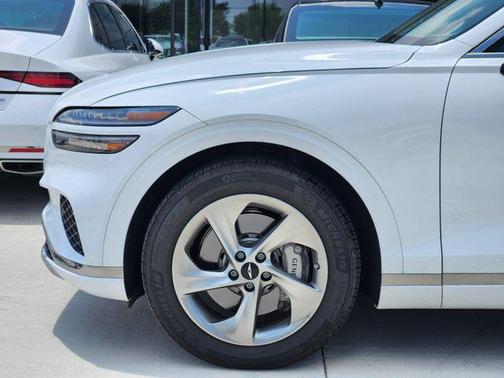 White 2026 Genesis GV70 2.5T