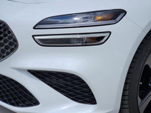 Alta White 2026 Genesis G70 3.3T RWD Sport Prestige
