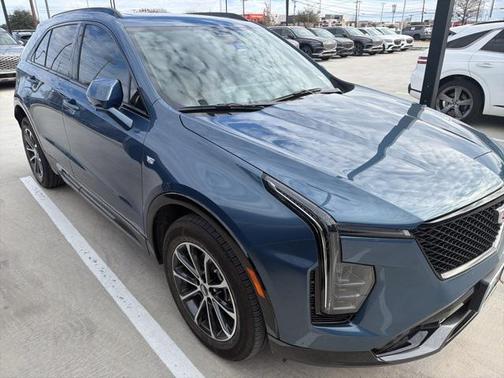 2024 Cadillac XT4 Sport