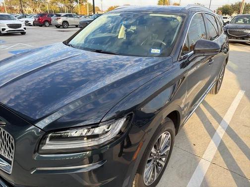 2022 Lincoln Nautilus Standard