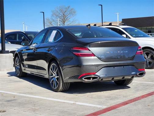 2025 Genesis G70 2.5T RWD