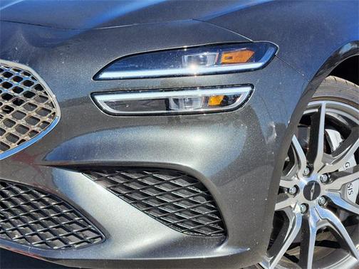 2025 Genesis G70 2.5T RWD