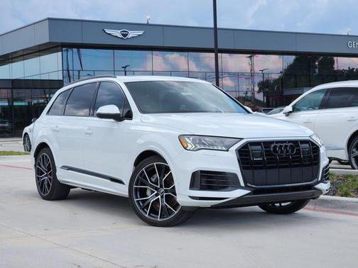 Glacier White 2022 Audi Q7 55 Prestige