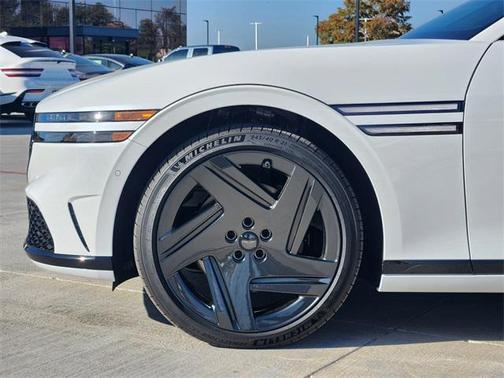 2026 Genesis G90 e-SC Prestige Black