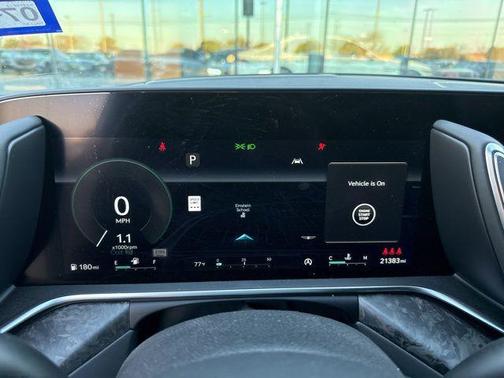 White 2023 Genesis G90 3.5T e-SC AWD