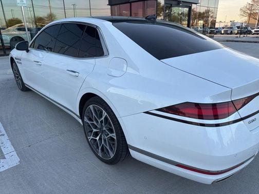 White 2023 Genesis G90 3.5T e-SC AWD