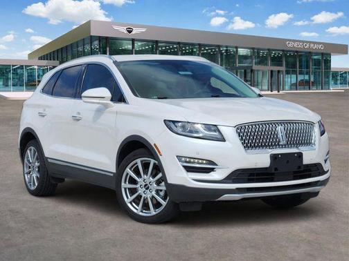 White Platinum Clearcoat Metallic 2019 Lincoln MKC Reserve