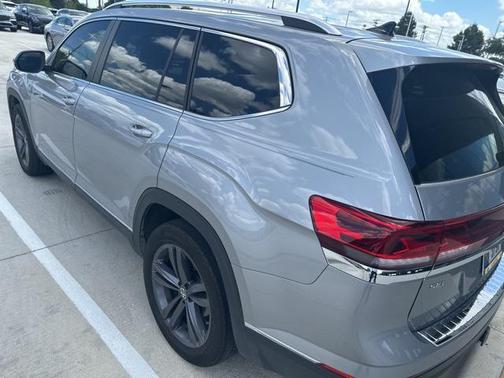 2024 Volkswagen Atlas 2.0T SEL