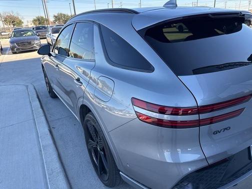 2022 Genesis GV70 3.5T AWD Sport