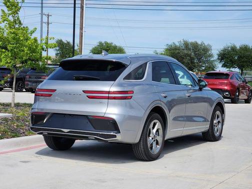 Silver 2026 Genesis GV70 2.5T