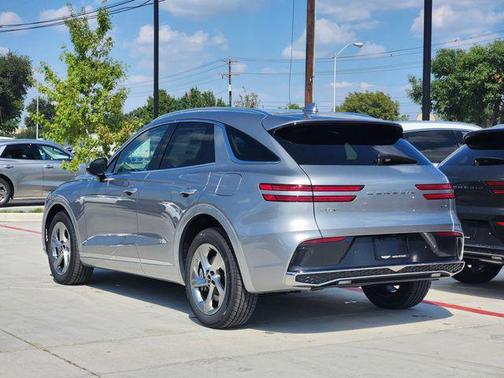 Silver 2026 Genesis GV70 2.5T