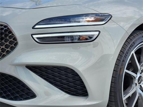 2026 Genesis G70 2.5T RWD