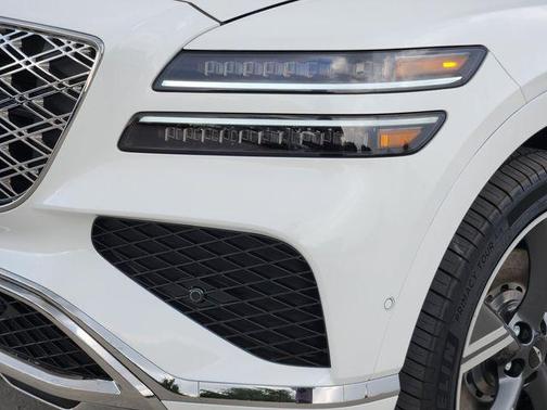 Alta White 2026 Genesis GV80 3.5T