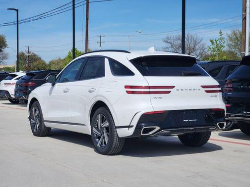 2026 Genesis GV70 3.5T Sport Advanced