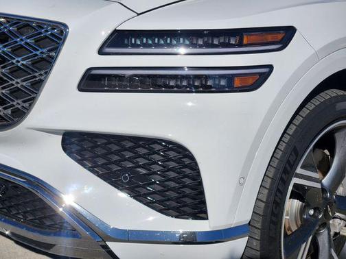 2025 Genesis GV80 2.5T