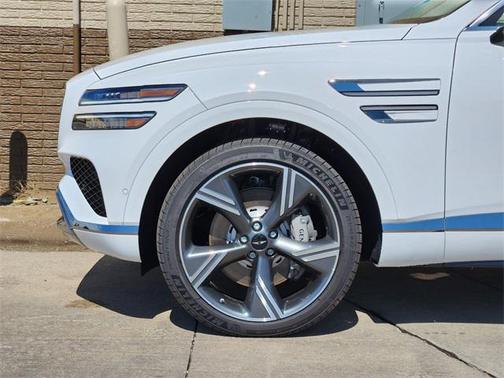 2025 Genesis GV80 2.5T