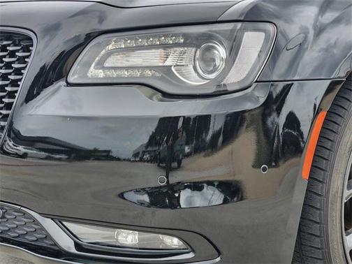 2023 Chrysler 300 S