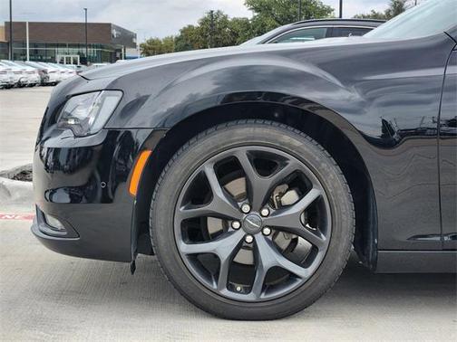 2023 Chrysler 300 S
