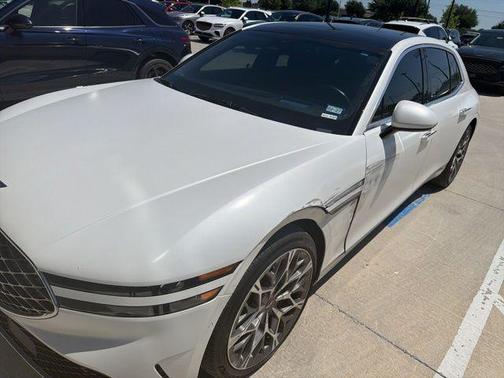 White 2023 Genesis G90 3.5T e-SC AWD