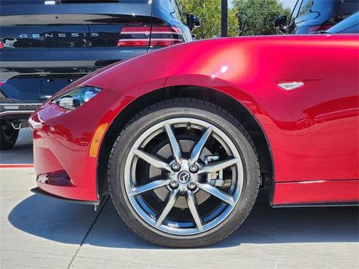 2022 Mazda MX-5 Miata RF Grand Touring