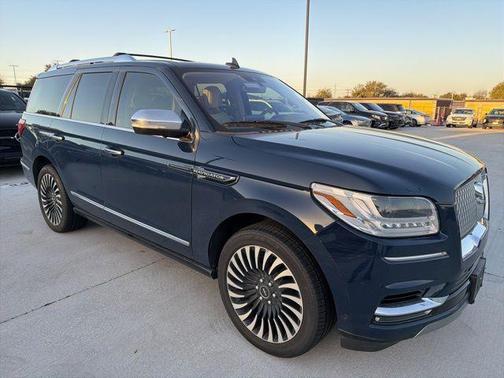2018 Lincoln Navigator Black Label