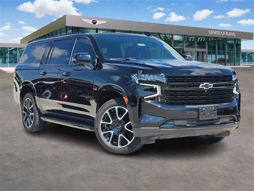 2023 Chevrolet Suburban RST