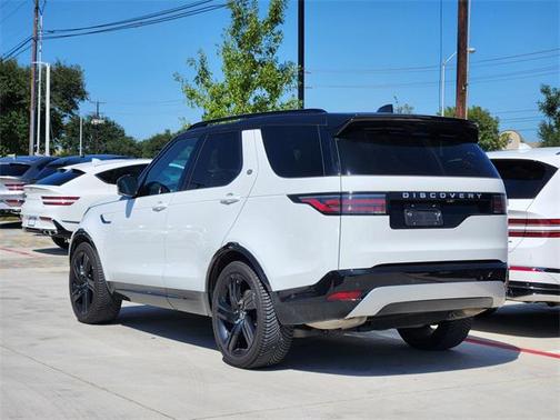 2024 Land Rover Discovery P360 Metropolitan Edition