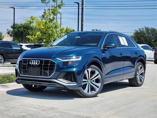 2020 Audi Q8 55 Premium Plus