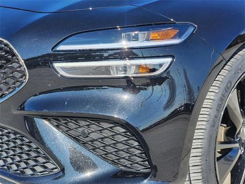 2023 Genesis G70 2.0T RWD